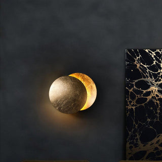 Eclovra | Rotating-Disc Metal LED Wall Sconce